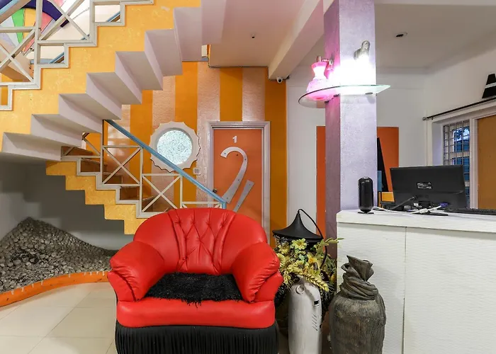 Hotel O Nova Dumas Homestay